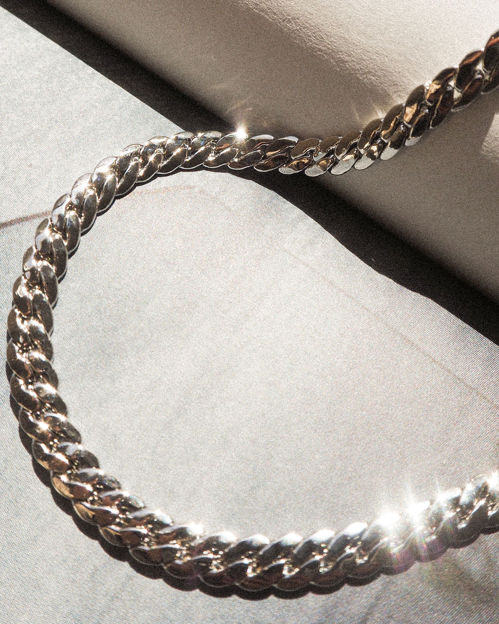 Ferrera Chain Necklace - Silver — detail view
