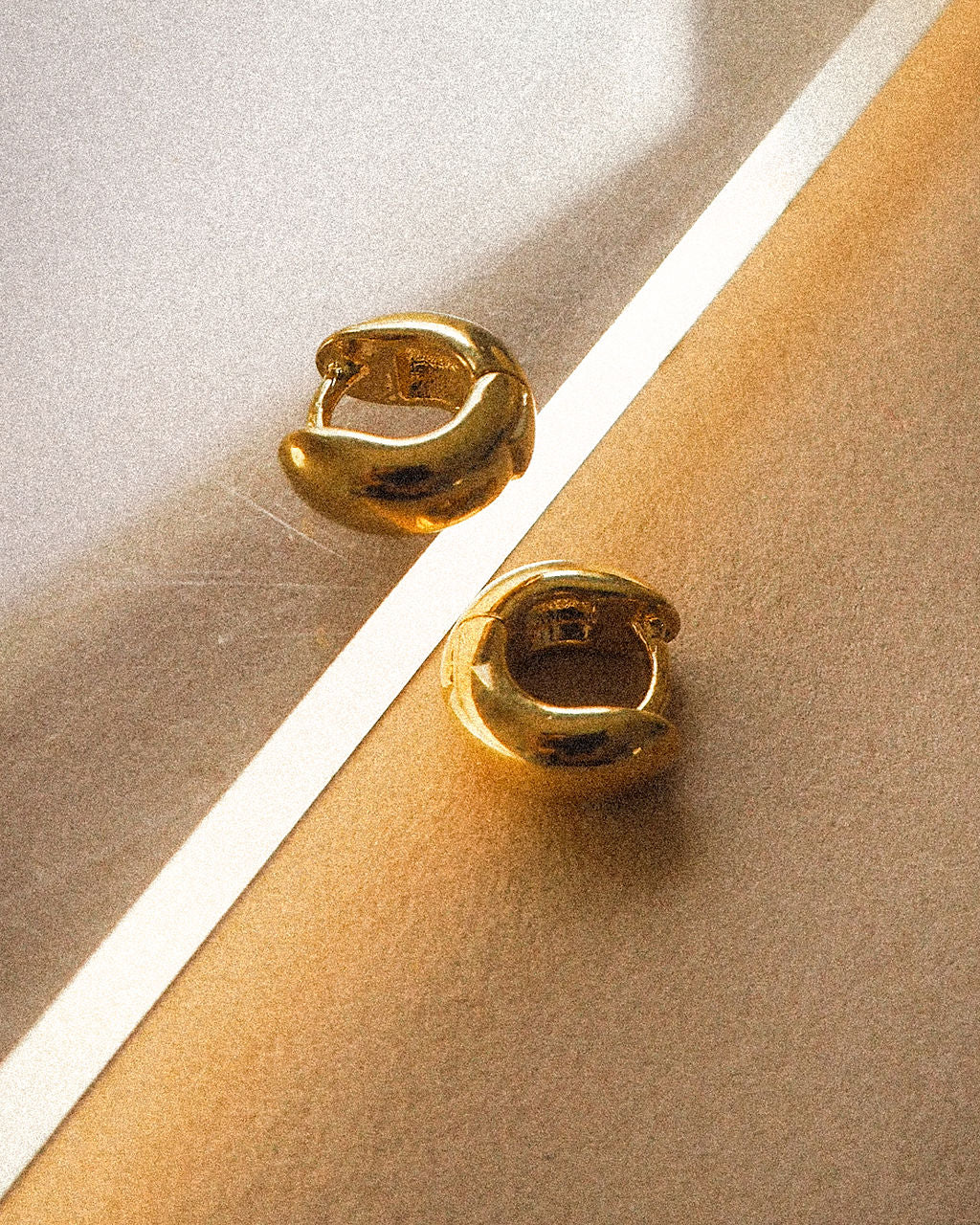 Mini Mirabella Huggies (9mm) - Gold - Earrings — detail view