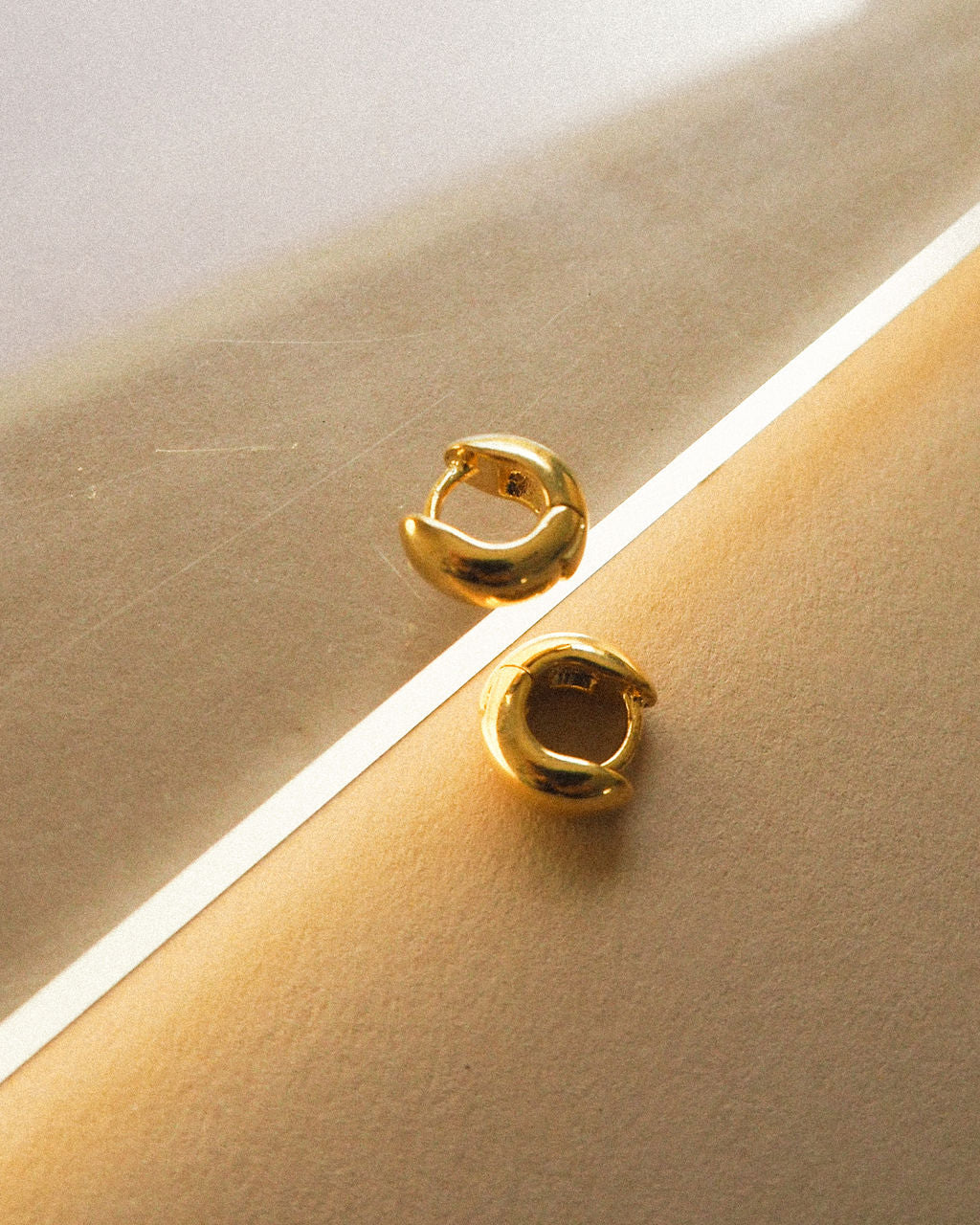Mini Mirabella Huggies (9mm) - Gold - Earrings — alternate view 2