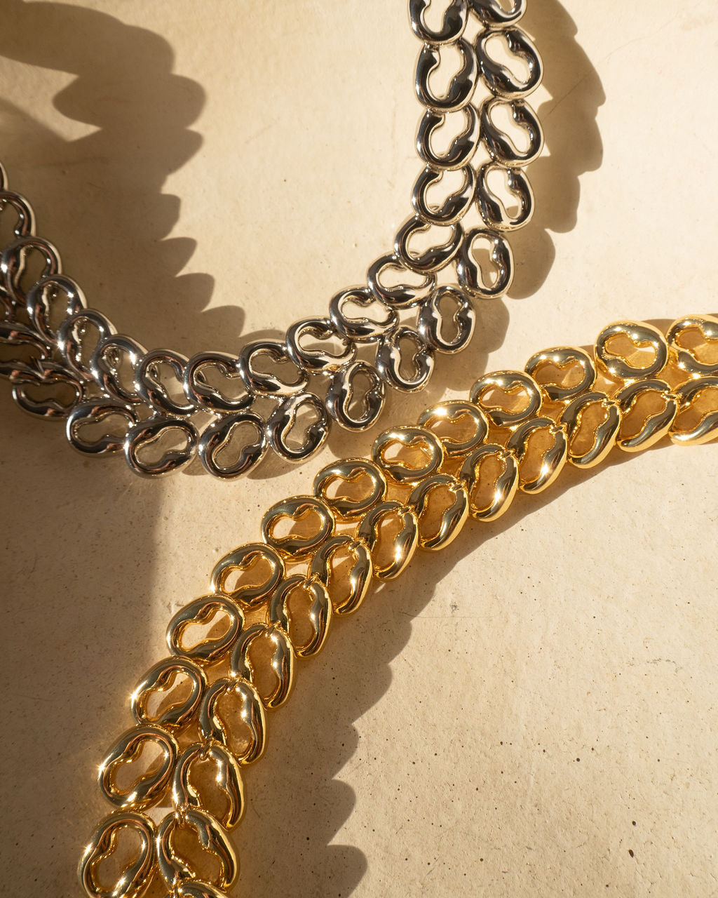 Metal Lace Choker - Necklaces — detail view 2