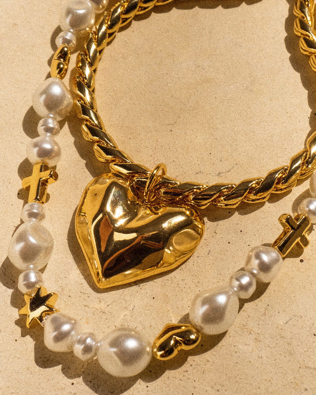 Etoile Pearl Stud Necklace — alternate angle