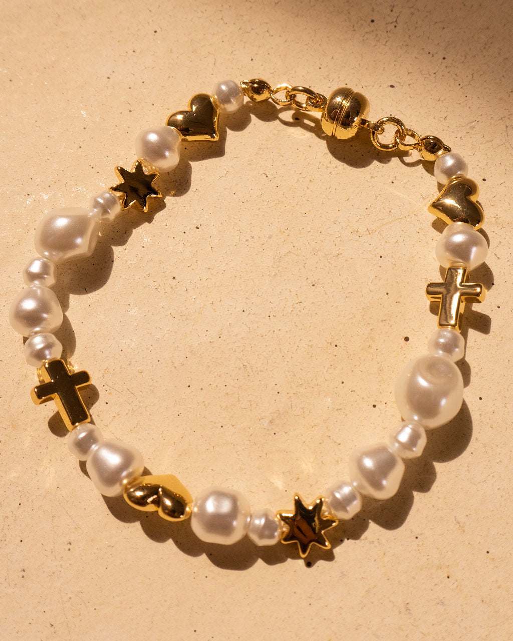 Etoile Pearl Stud Bracelet — another angle