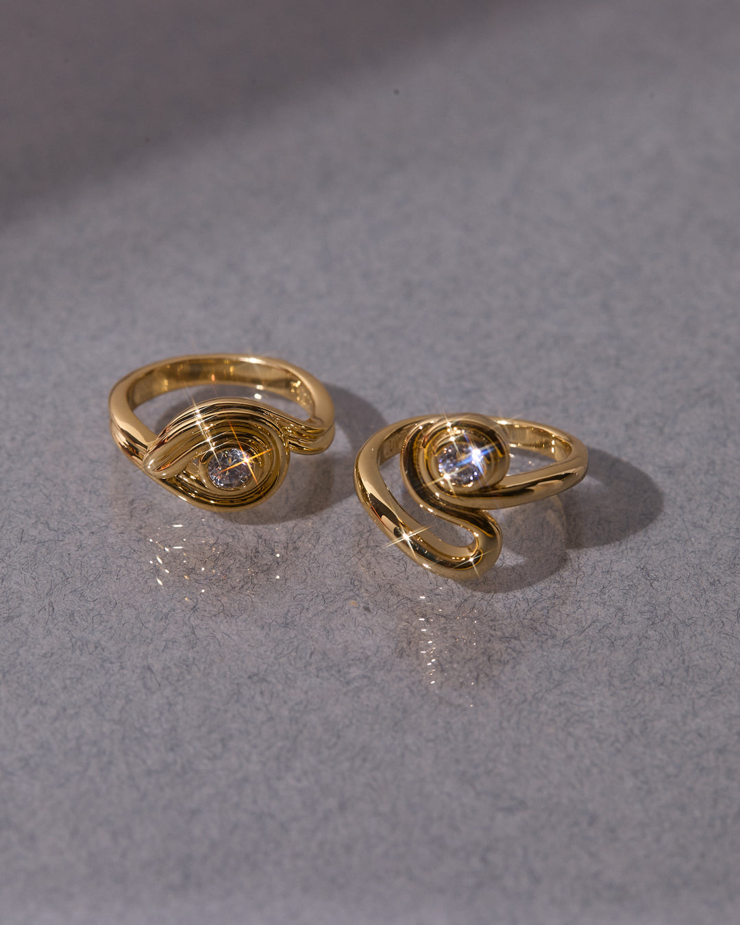 Wave Ring Set in Gold — another angle