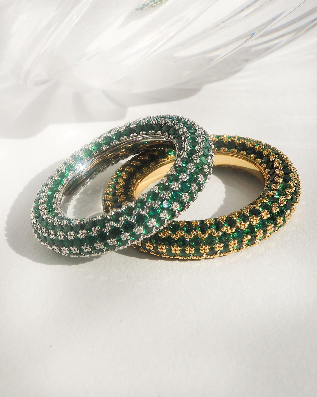 Pavé Amalfi Ring - Emerald Green - Silver — alternate angle