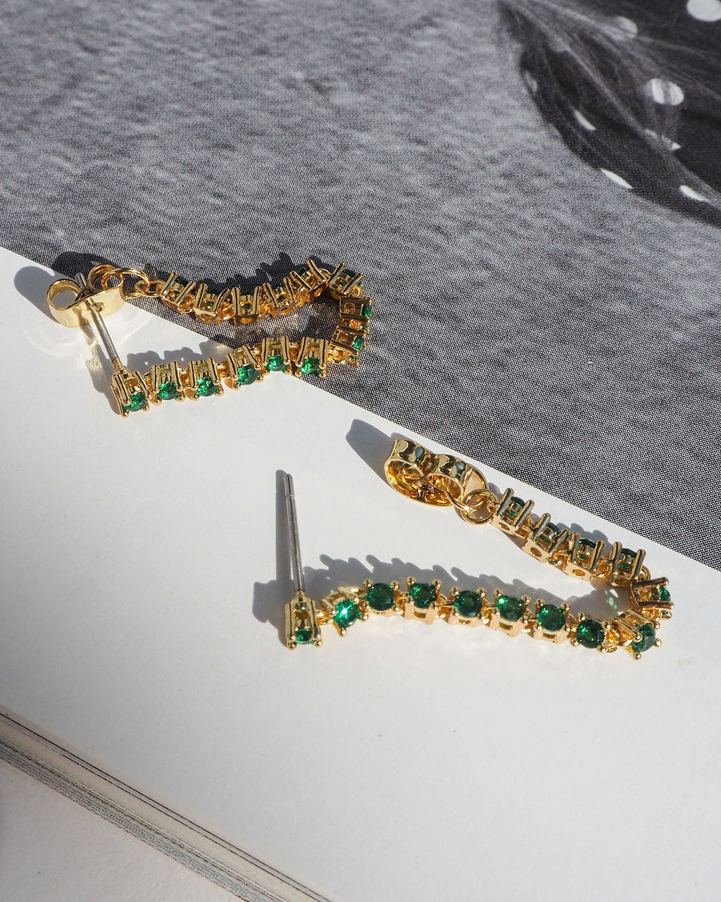 Ballier Chain Studs - Emerald Green - Silver — detail view
