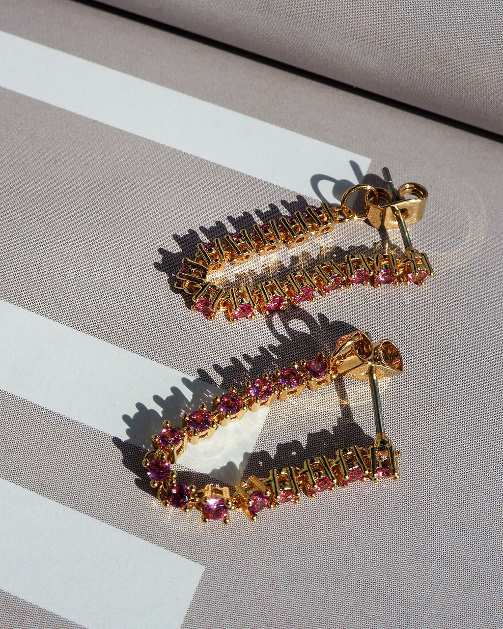 Ballier Chain Studs - Pink - Silver — detail view