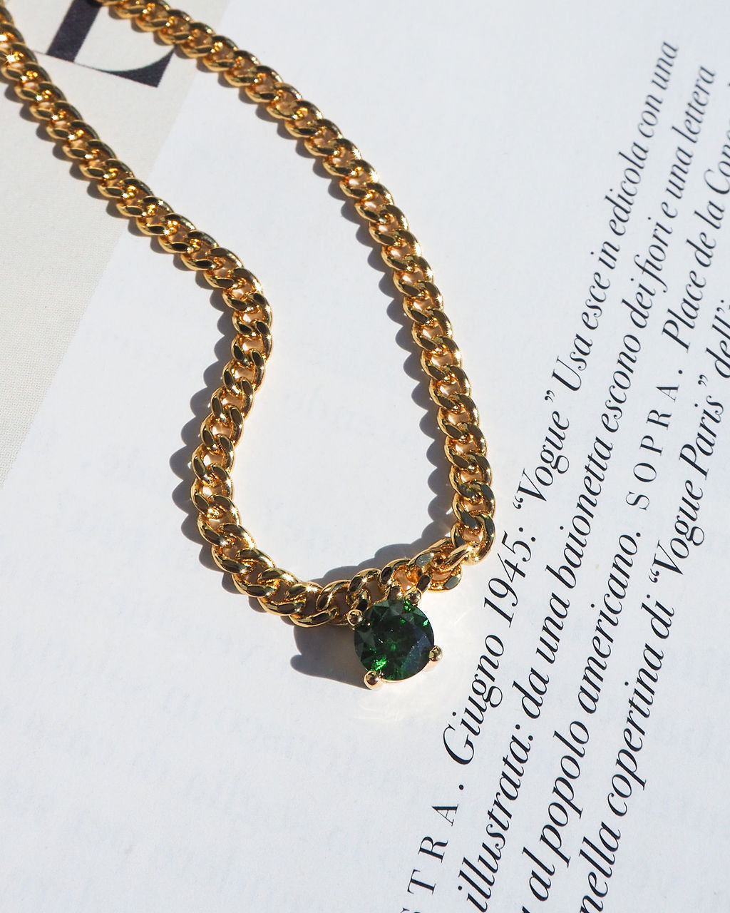 Bardot Stud Necklace - Emerald Green - Gold — detail view