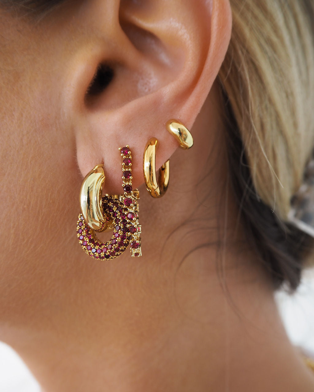 Pavé Interlock Hoops - Ruby Red - Silver — alternate view