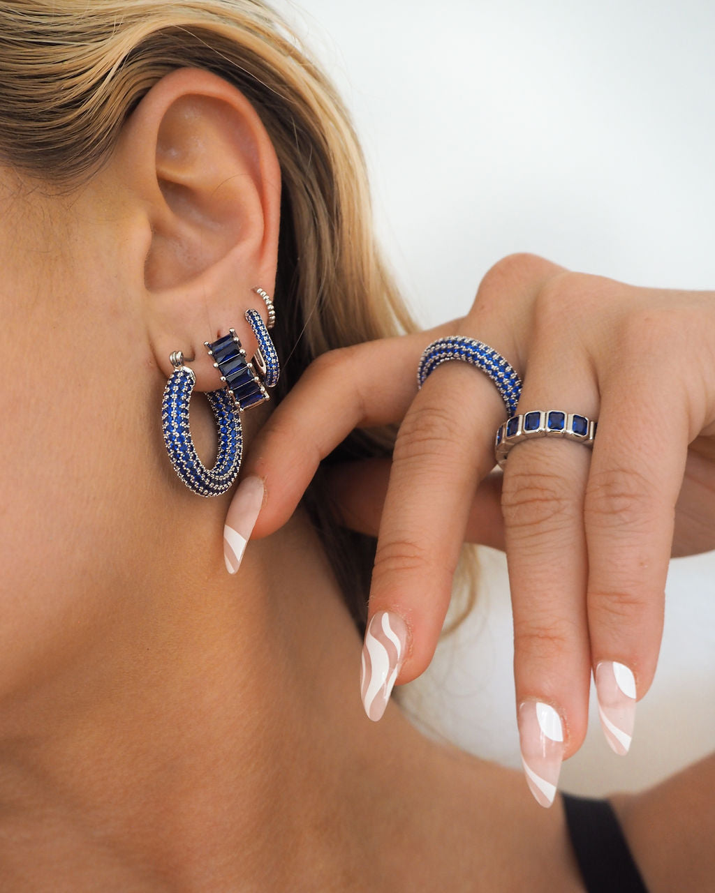 Pavé Chain Link Huggies - Blue Sapphire - Silver — another angle