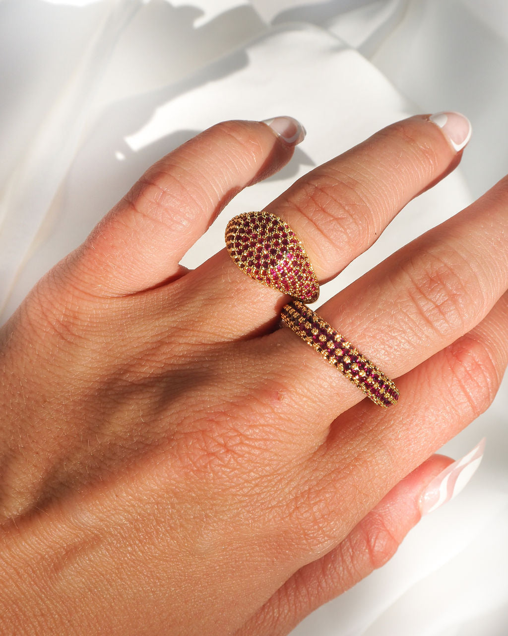 Pavé Signet Ring - Ruby Red - Gold — alternate view