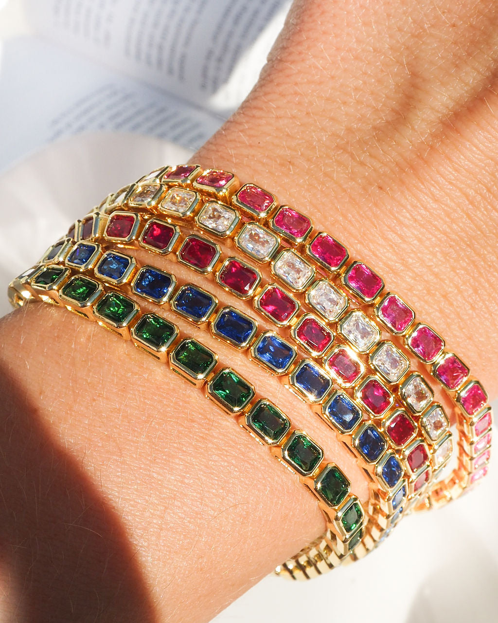 Bezel Emerald Ballier Bracelet - Ruby Red - Gold — alternate view