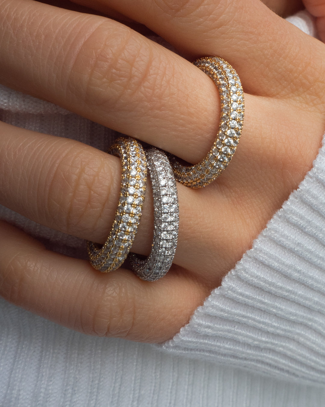 Pavé Amalfi Ring - Gold — alternate view 2