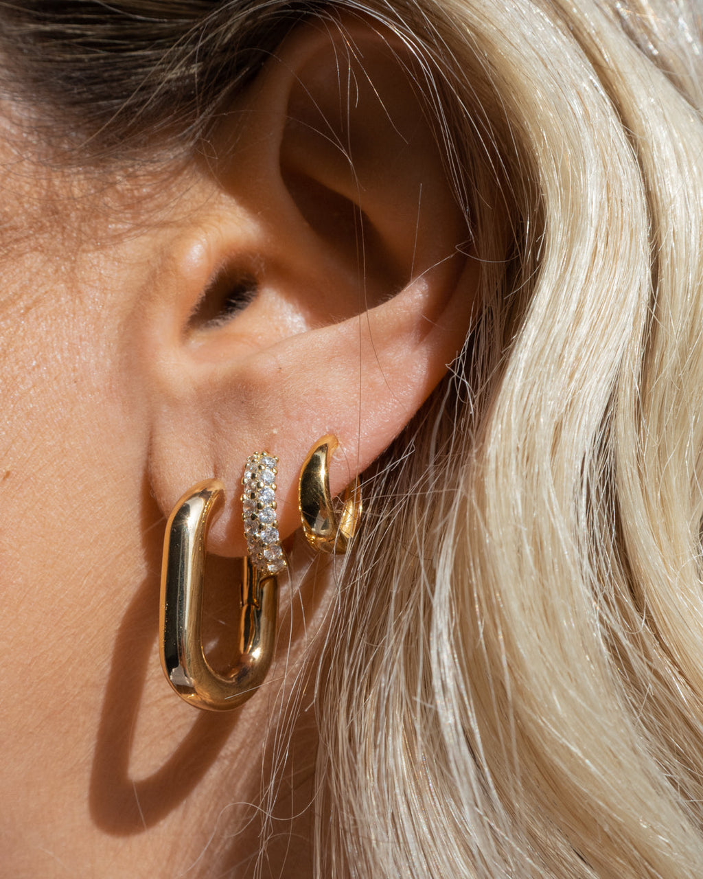 XL Chain Link Hoops - Gold — another angle 3