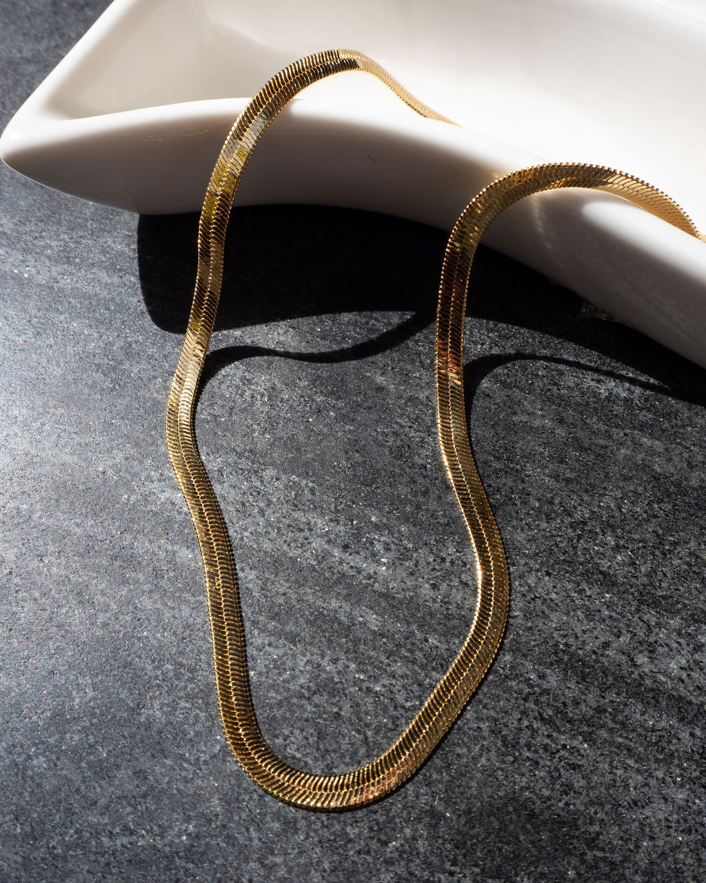 Classique Herringbone Chain - Silver — detail view