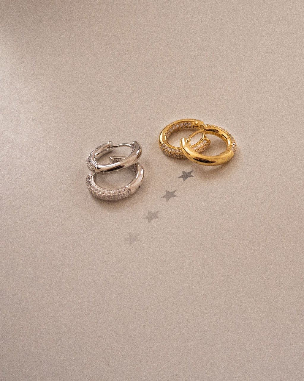 Reversible Mini Amalfi Hoops - Gold — detail view