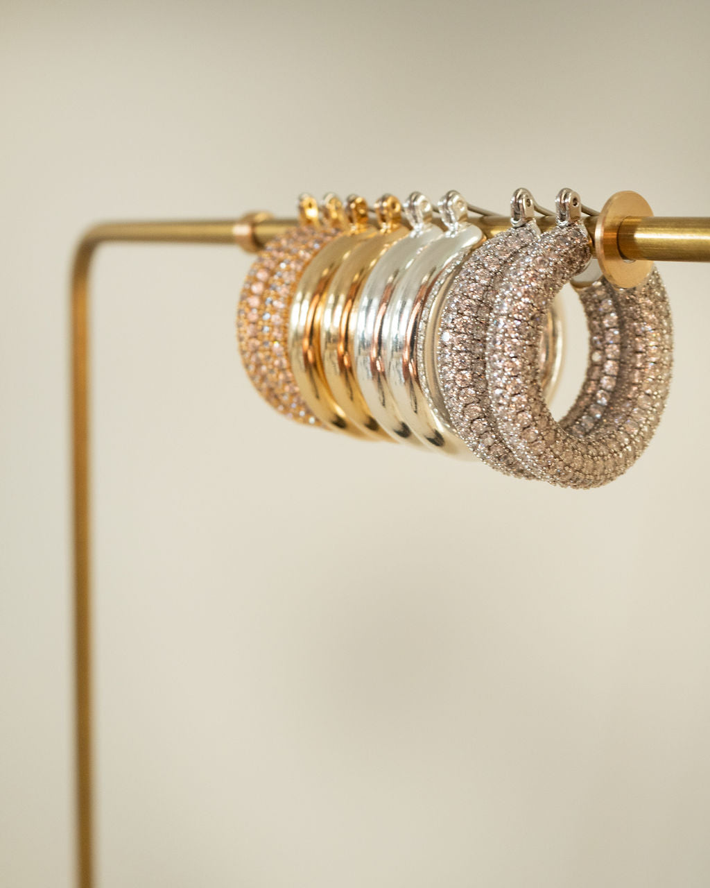 Jewelry Display Stand — alternate view 2