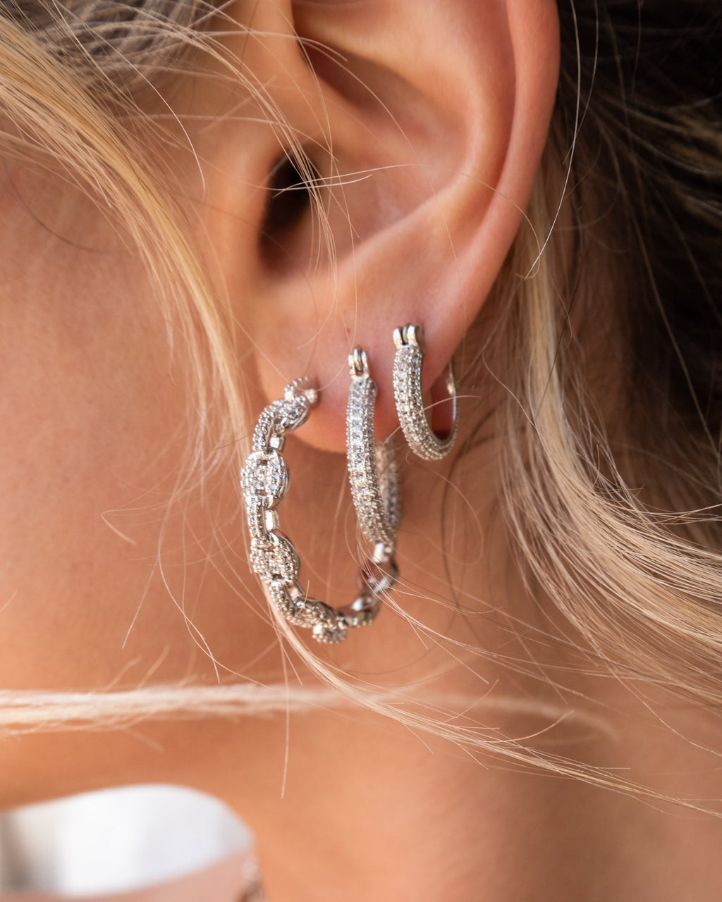 Pavé Baby Skinny Amalfi Hoops - Gold — detail view