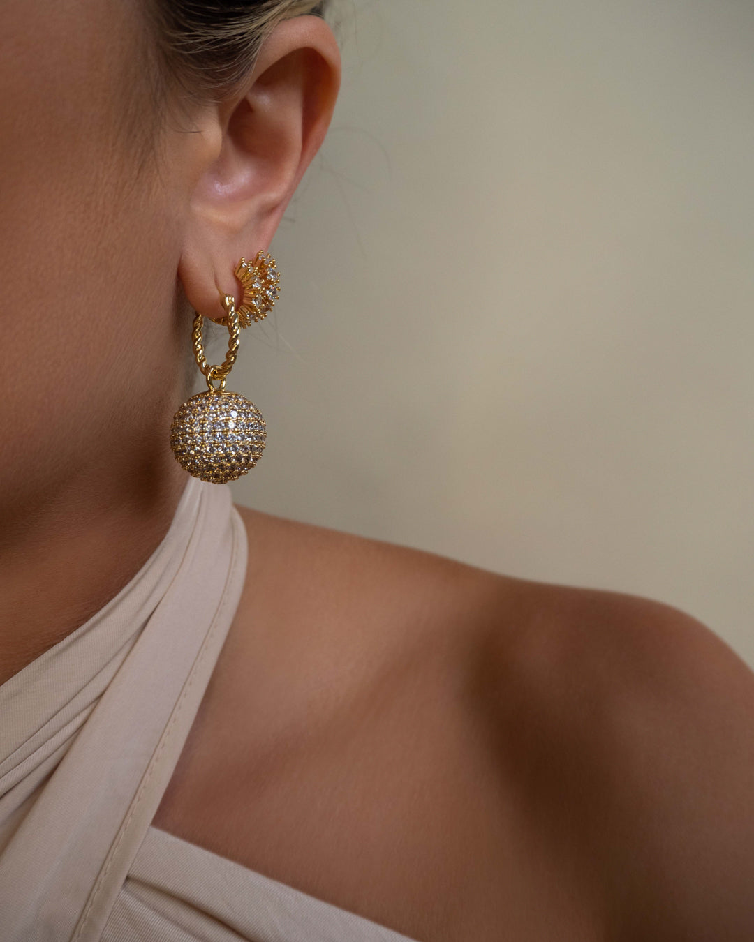 Diamond Bijoux Huggies - Gold - Earrings — alternate angle