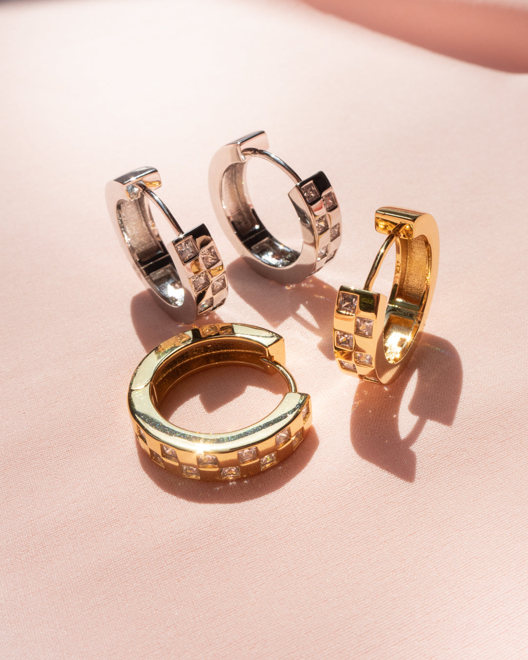 Checkerboard Pavé Hoops - Gold — detail view