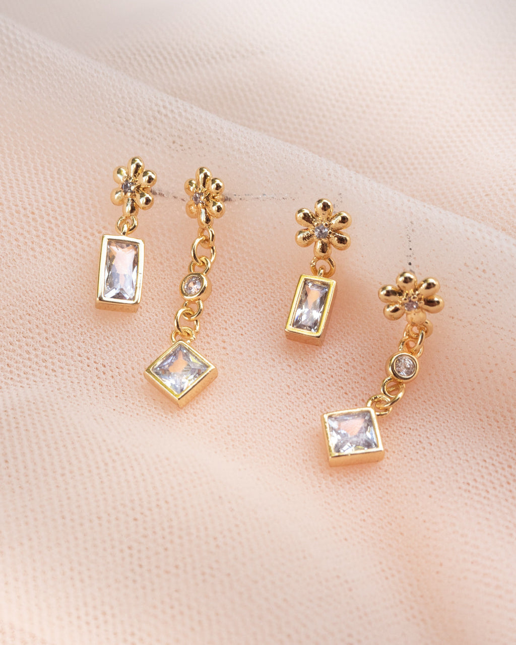Daisy Chain Studs Set - Silver — another angle
