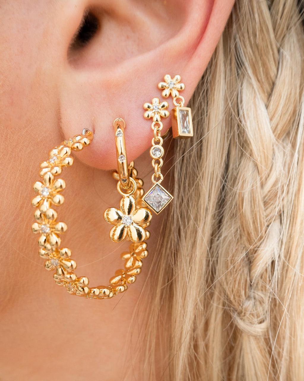 Daisy Chain Hoops - Gold — alternate view