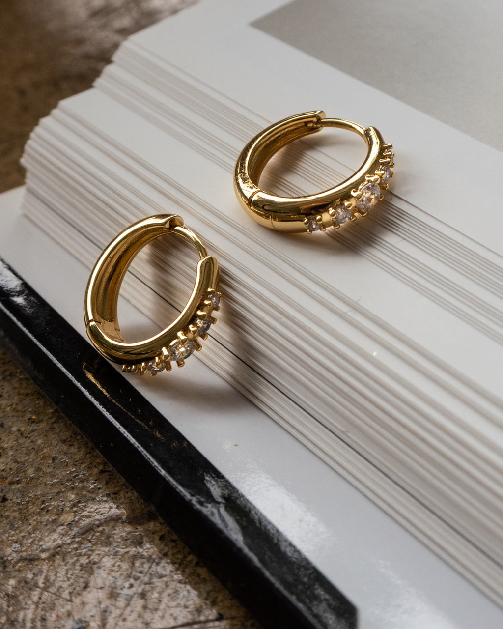Stone Geneva Hoops - Gold — detail view