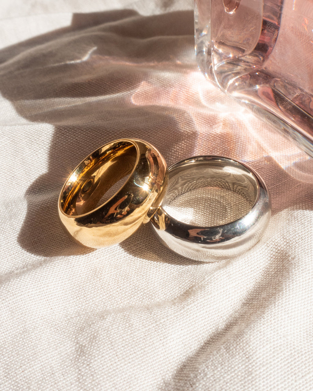XL Amalfi Ring - Gold — another angle