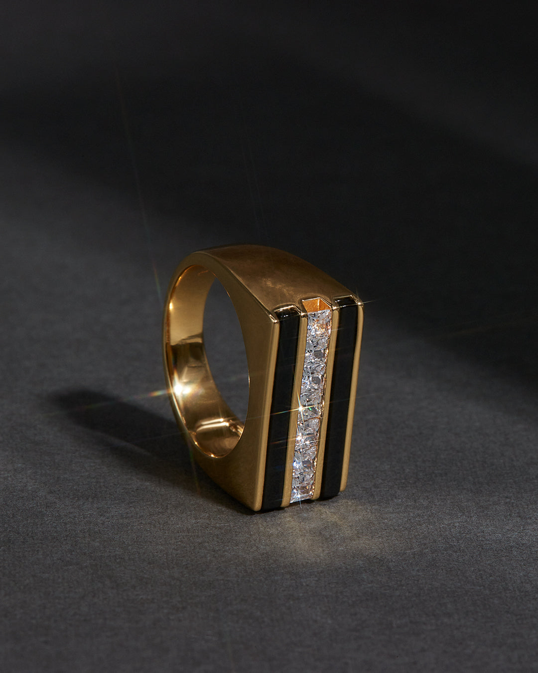 Panini Ring- Onyx in Gold — alternate angle