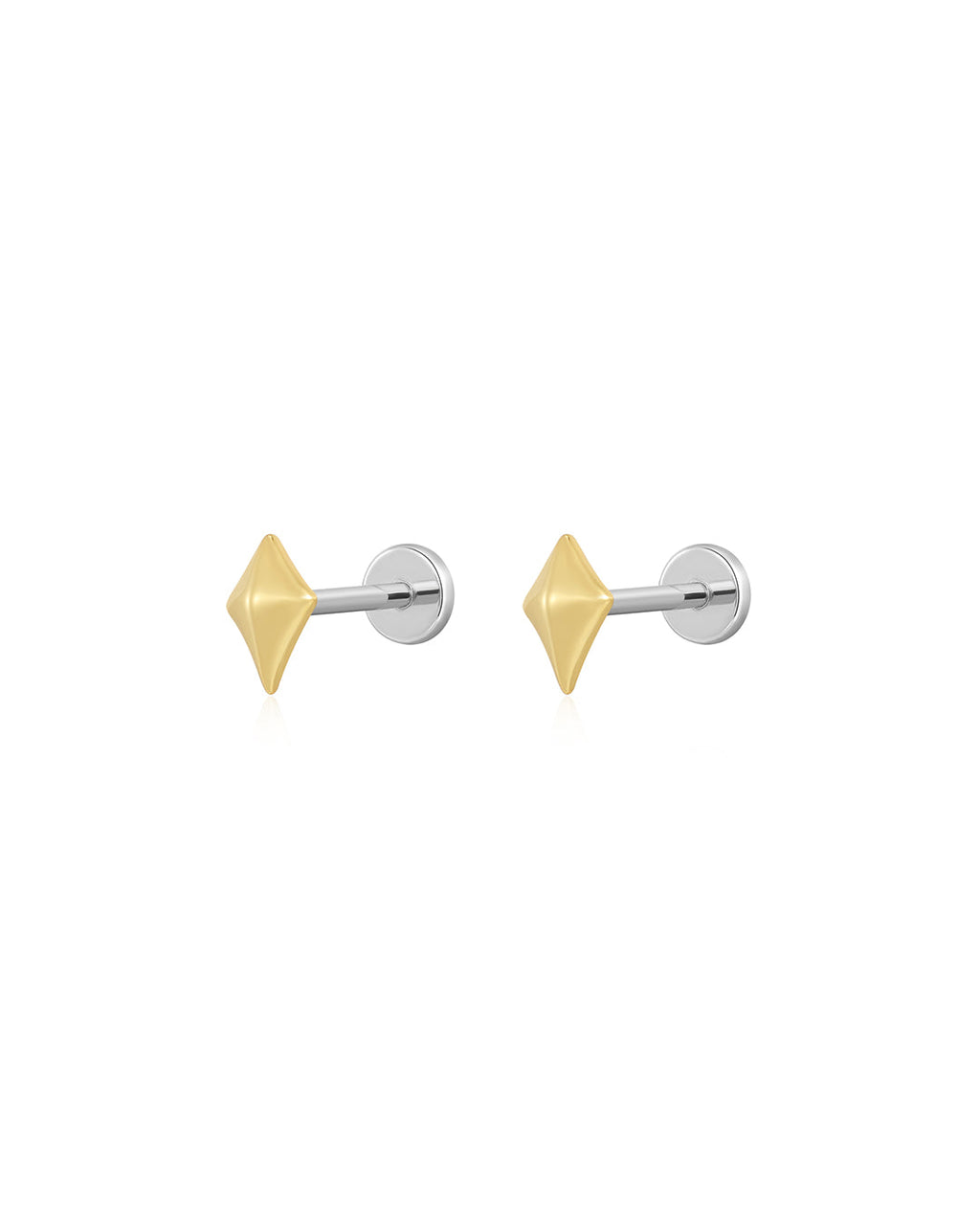 Pyramid Star Studs in Gold - Earrings
