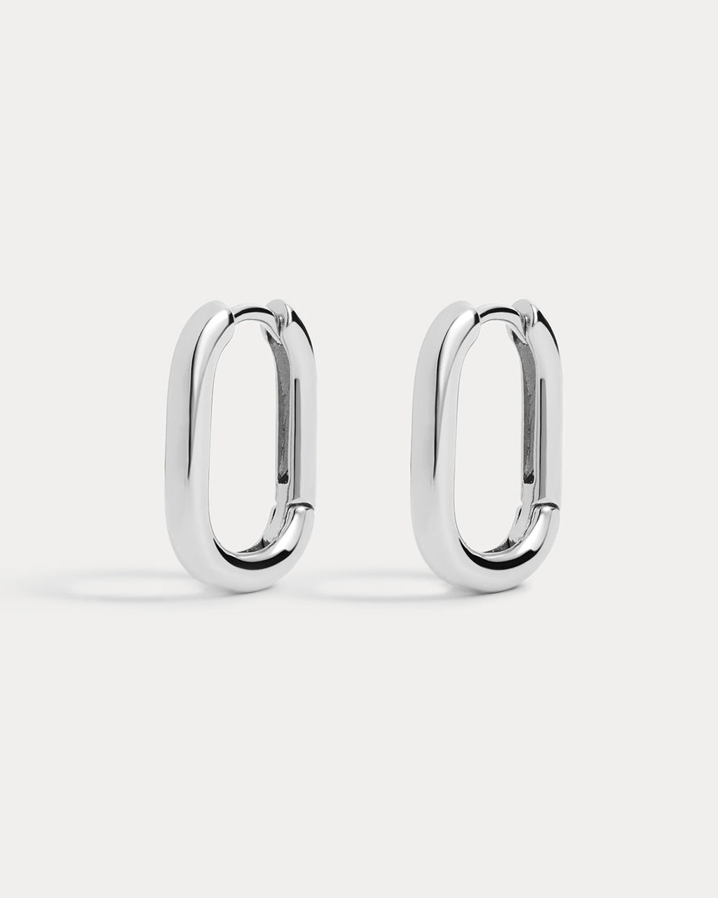 Chain Link Huggies - Silver
