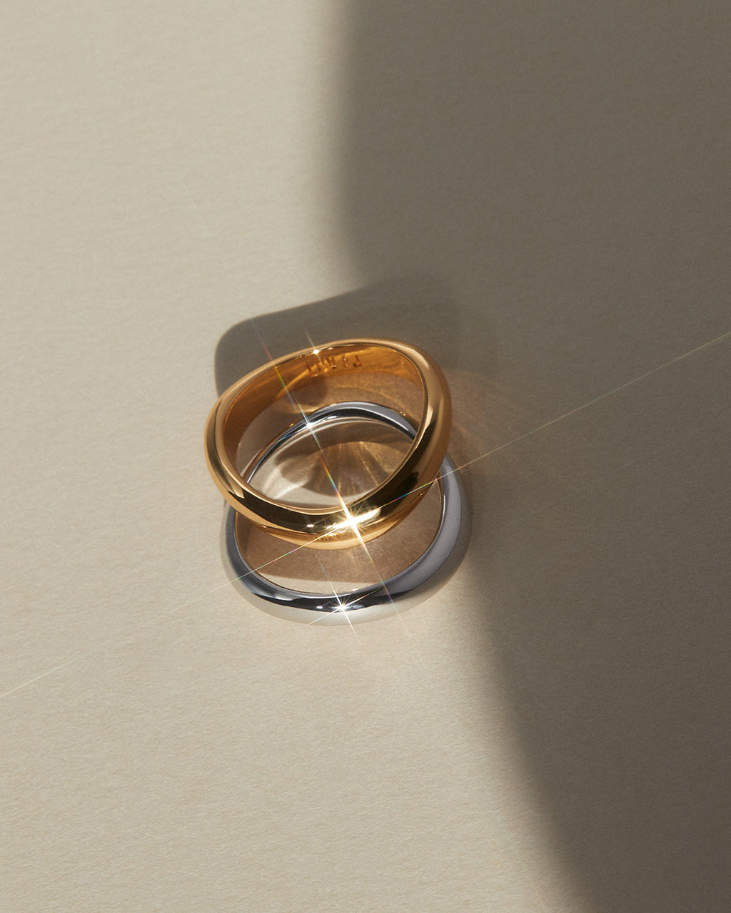 Two-Tone Wave Ring Set — another angle