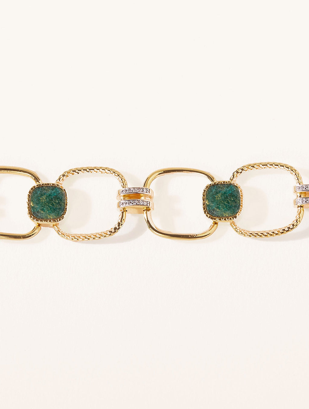 Kaïa Bracelet - Aventurine - front view