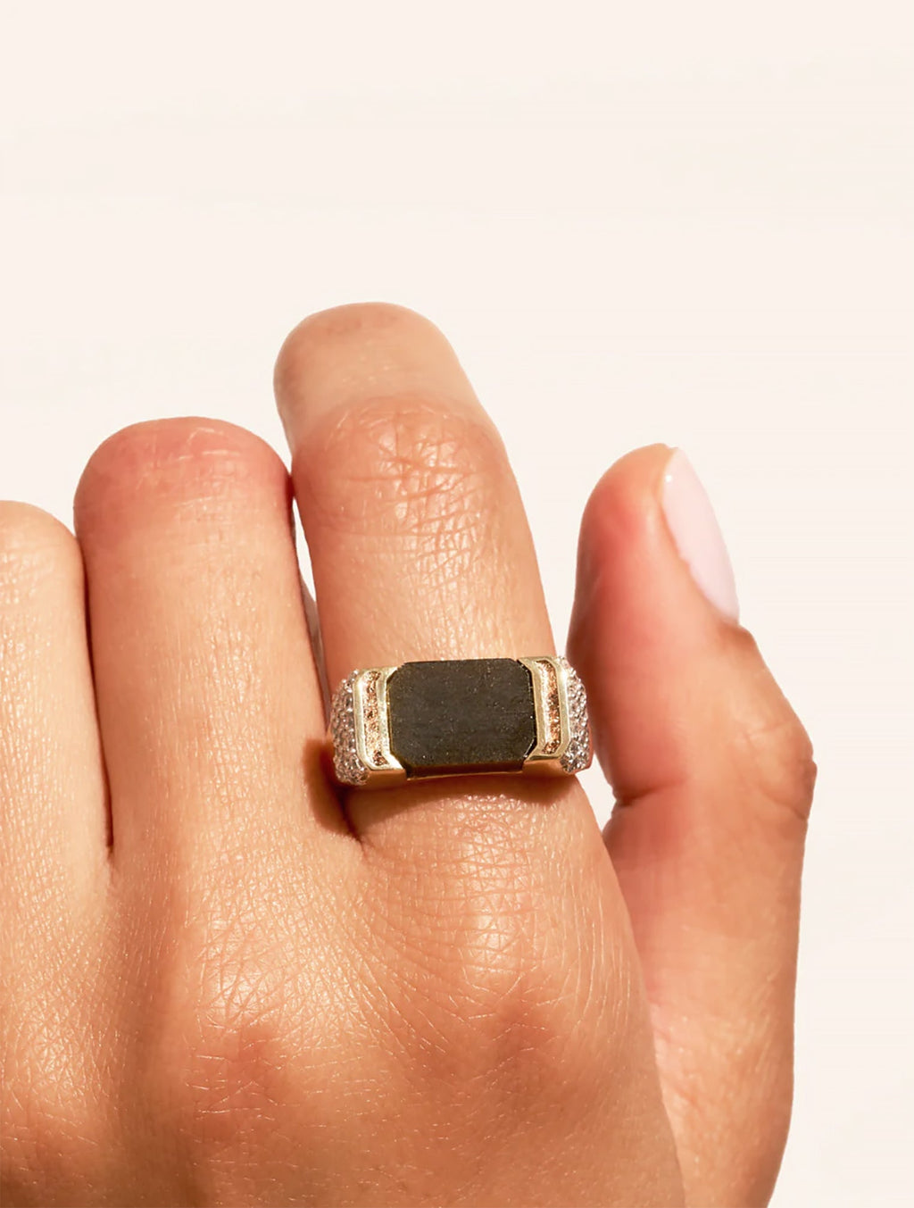 Berry Ring - Golden Obsidienne - alternate view