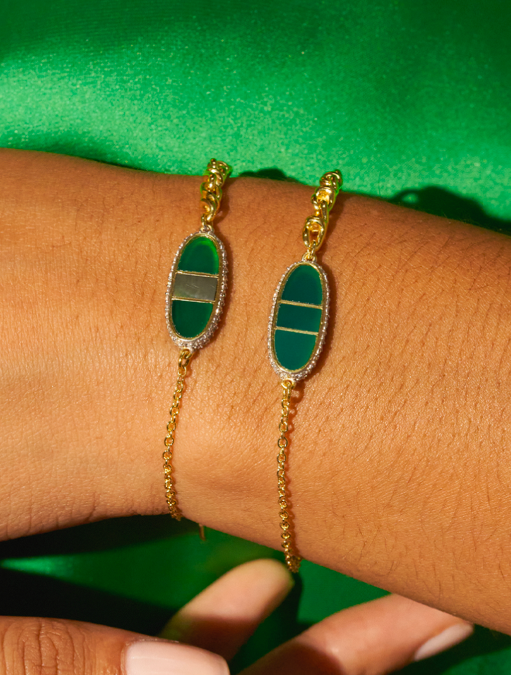Izy Bracelet - Onyx Green / Mother-of-pearl Grey - alternate view