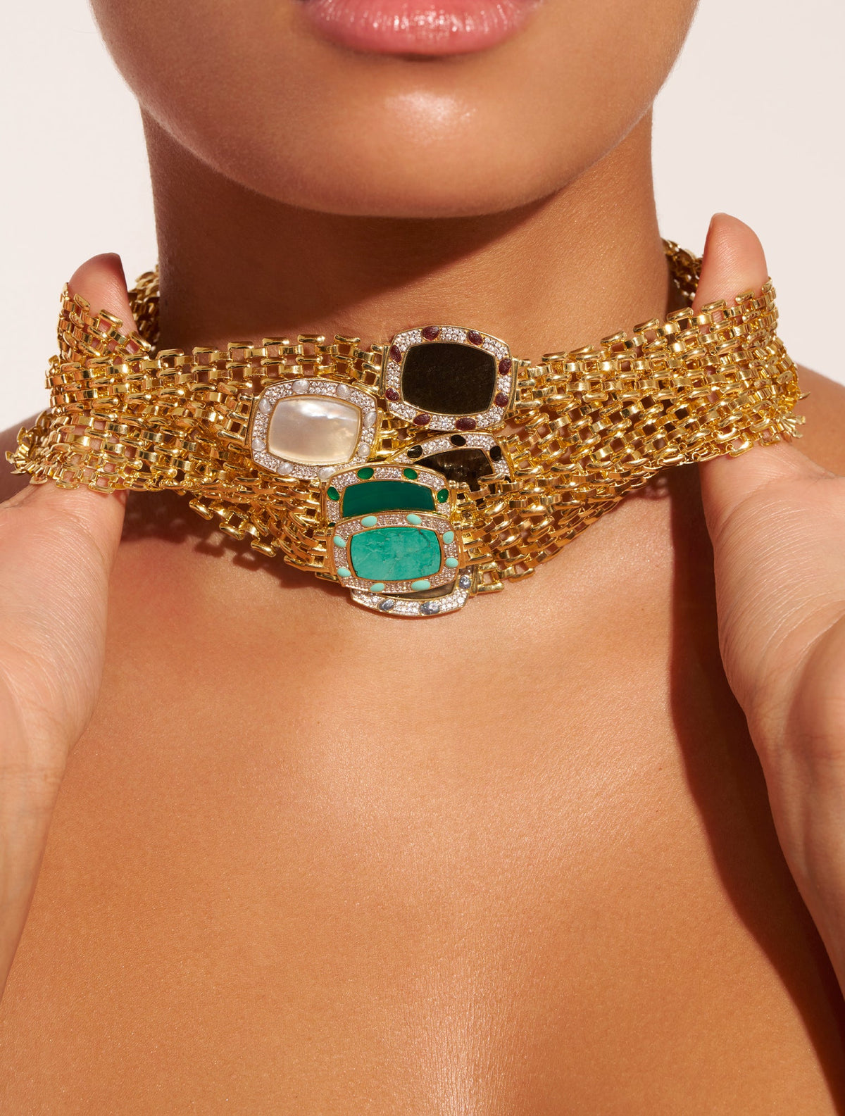 Ranee Necklace - Mother-of-pearl - detail view