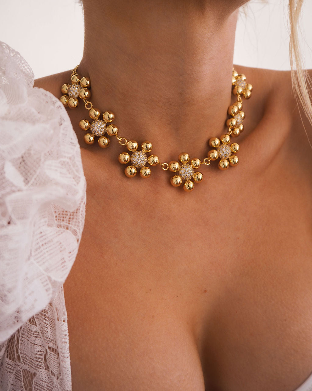 Daisy Statement Necklace - Silver — alternate view