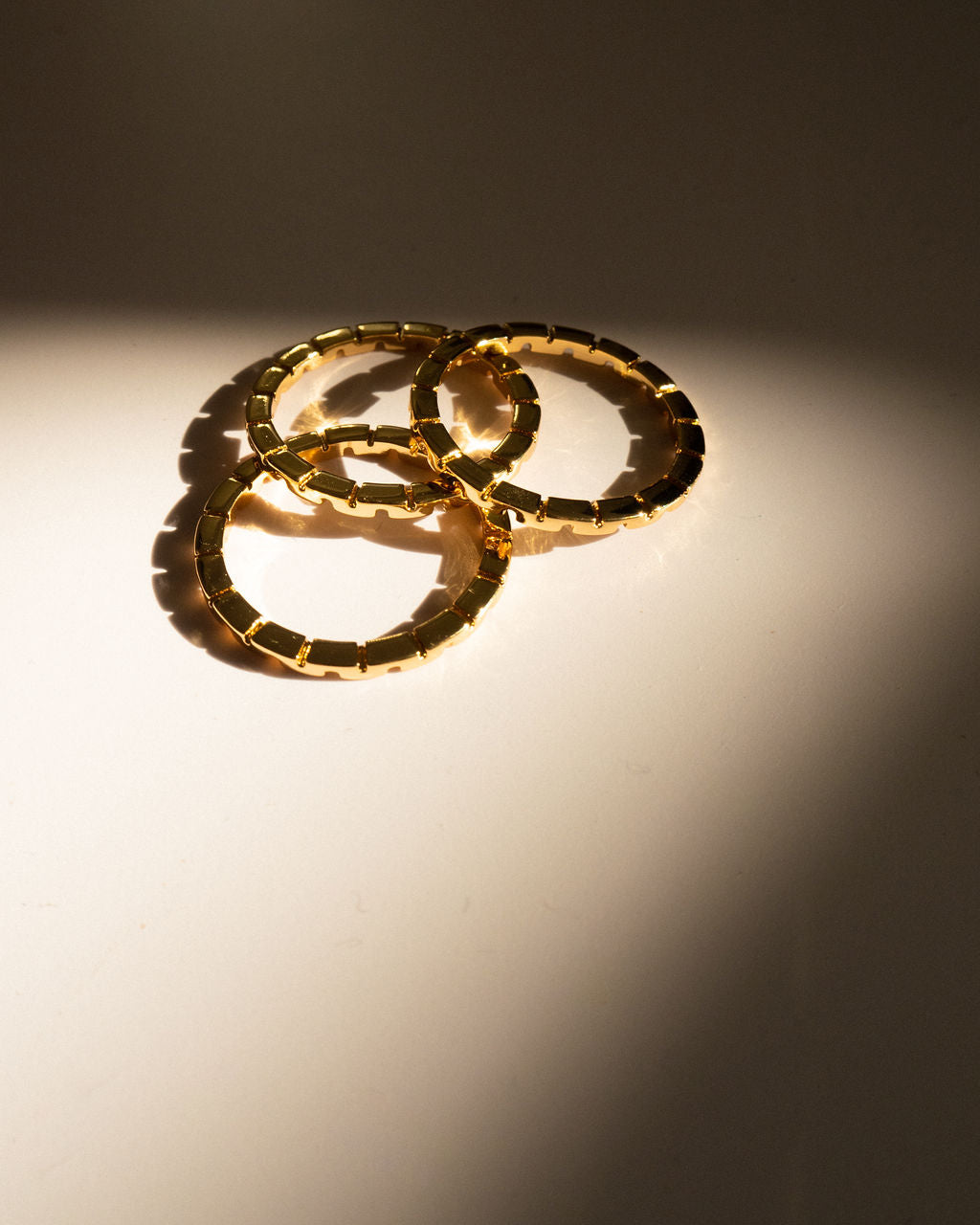 Chloe Chain Ring Set — alternate angle