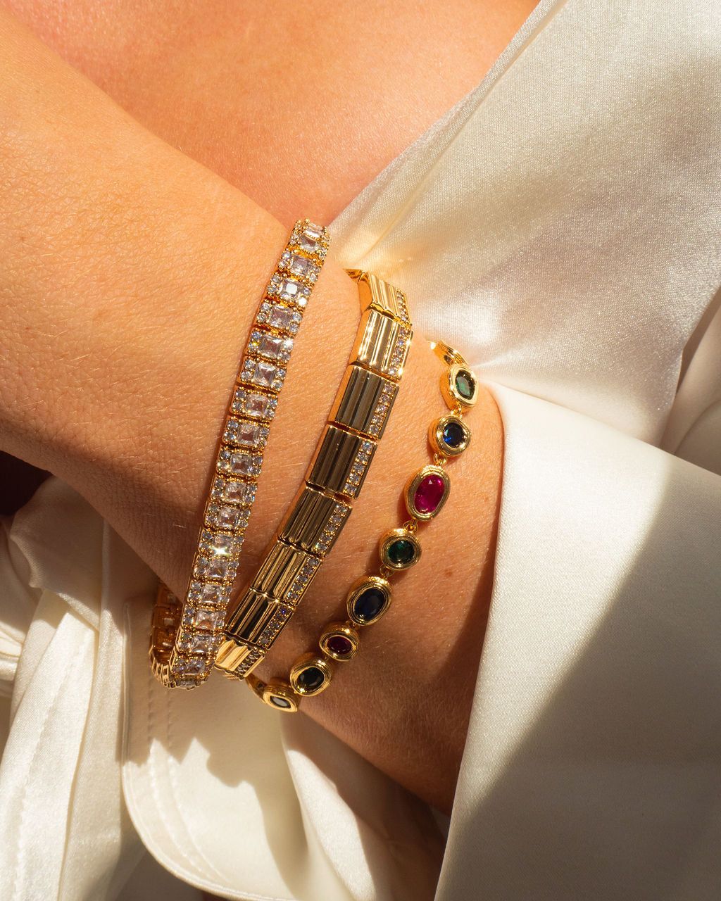 Cruz Link Bracelet — alternate view 2