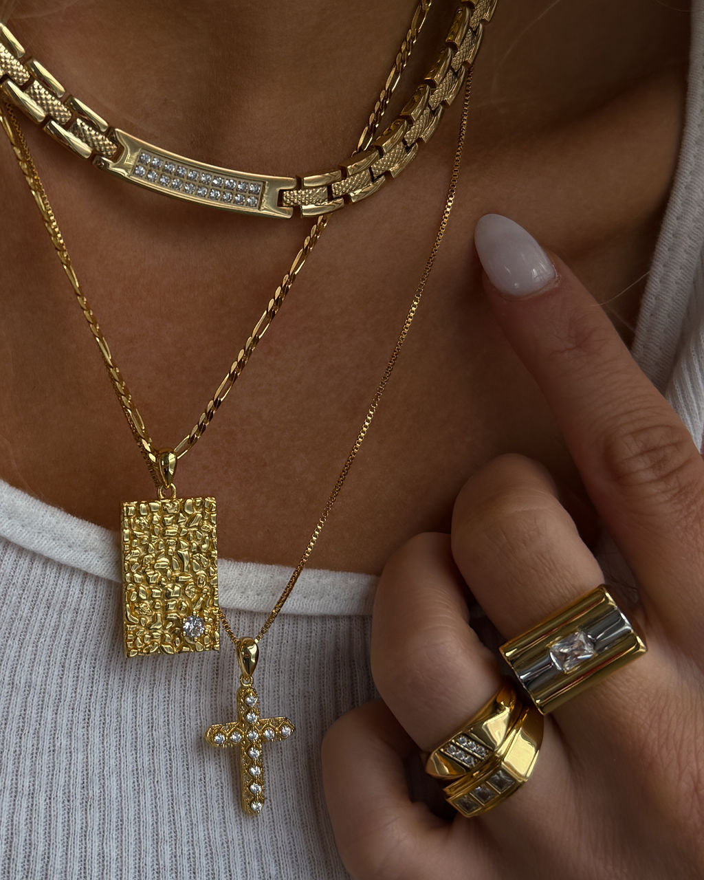 Coco Cross Necklace - Gold — detail view